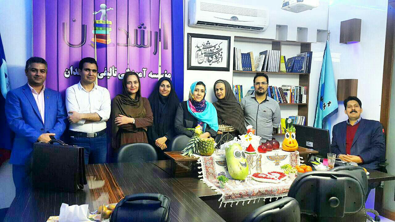 شب یلدا در ایران تایپیست